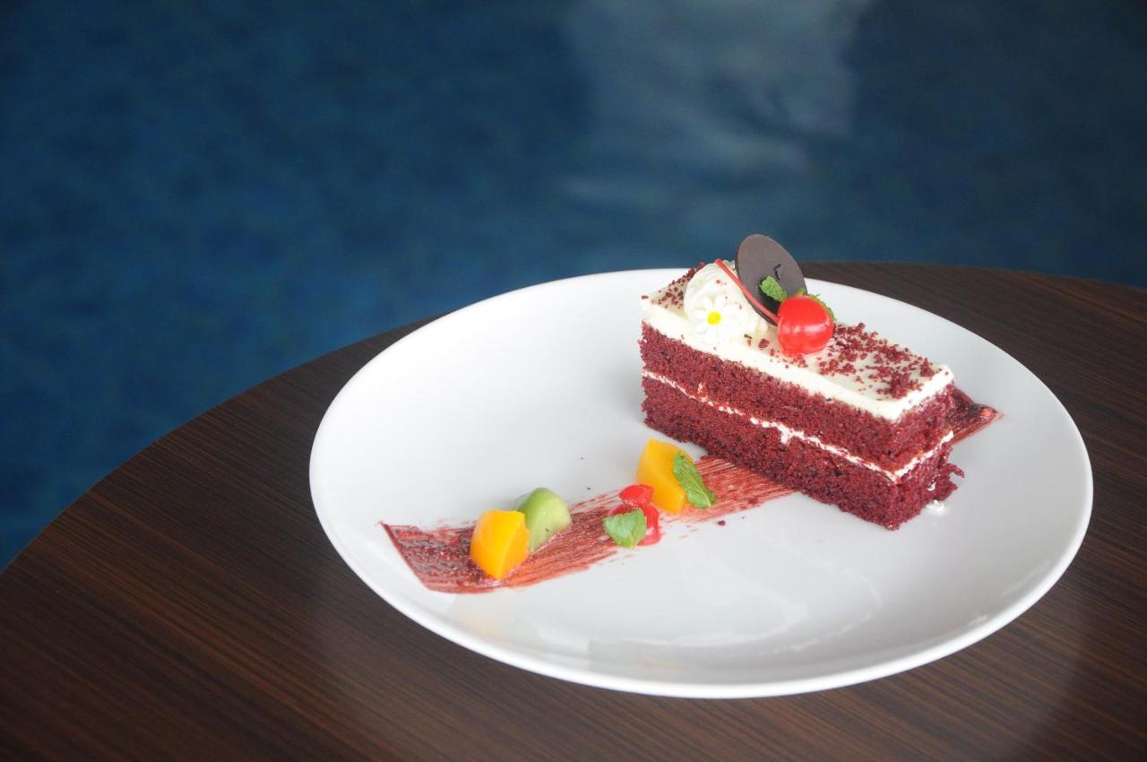 Golden Tulip Pontianak Hotell Eksteriør bilde