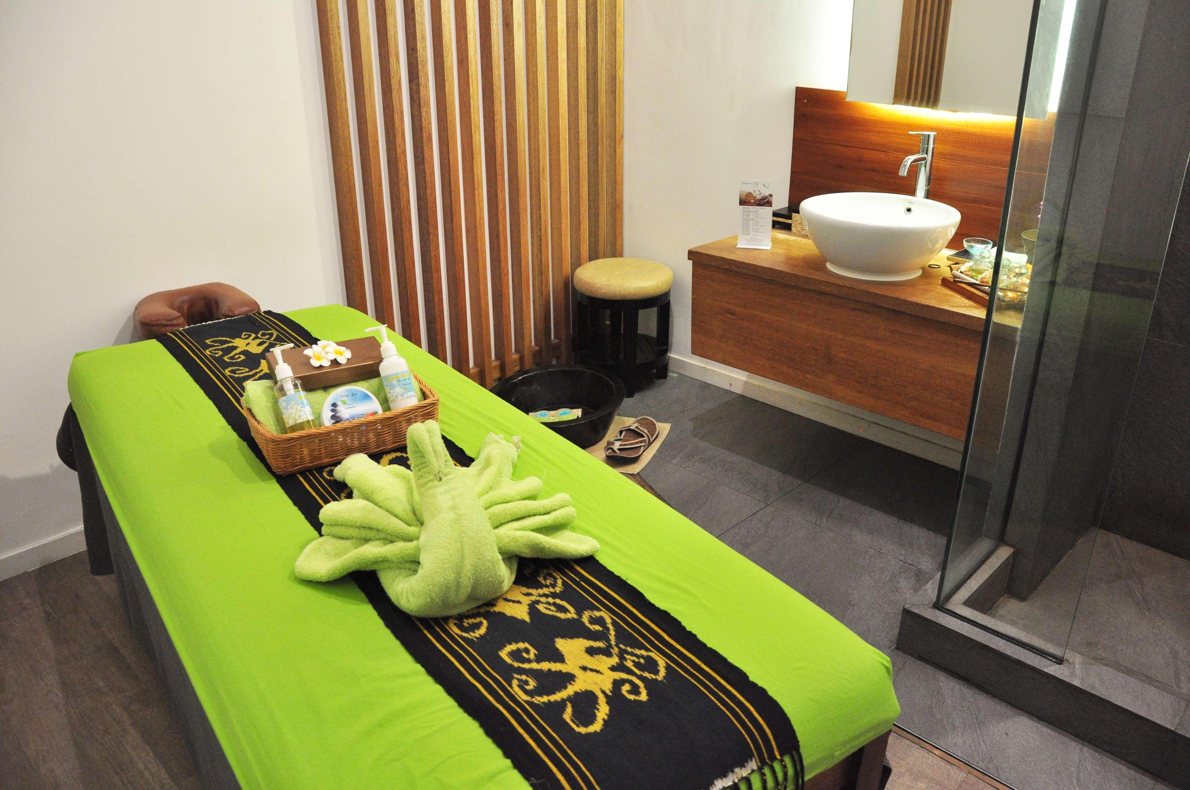 Golden Tulip Pontianak Hotell Eksteriør bilde