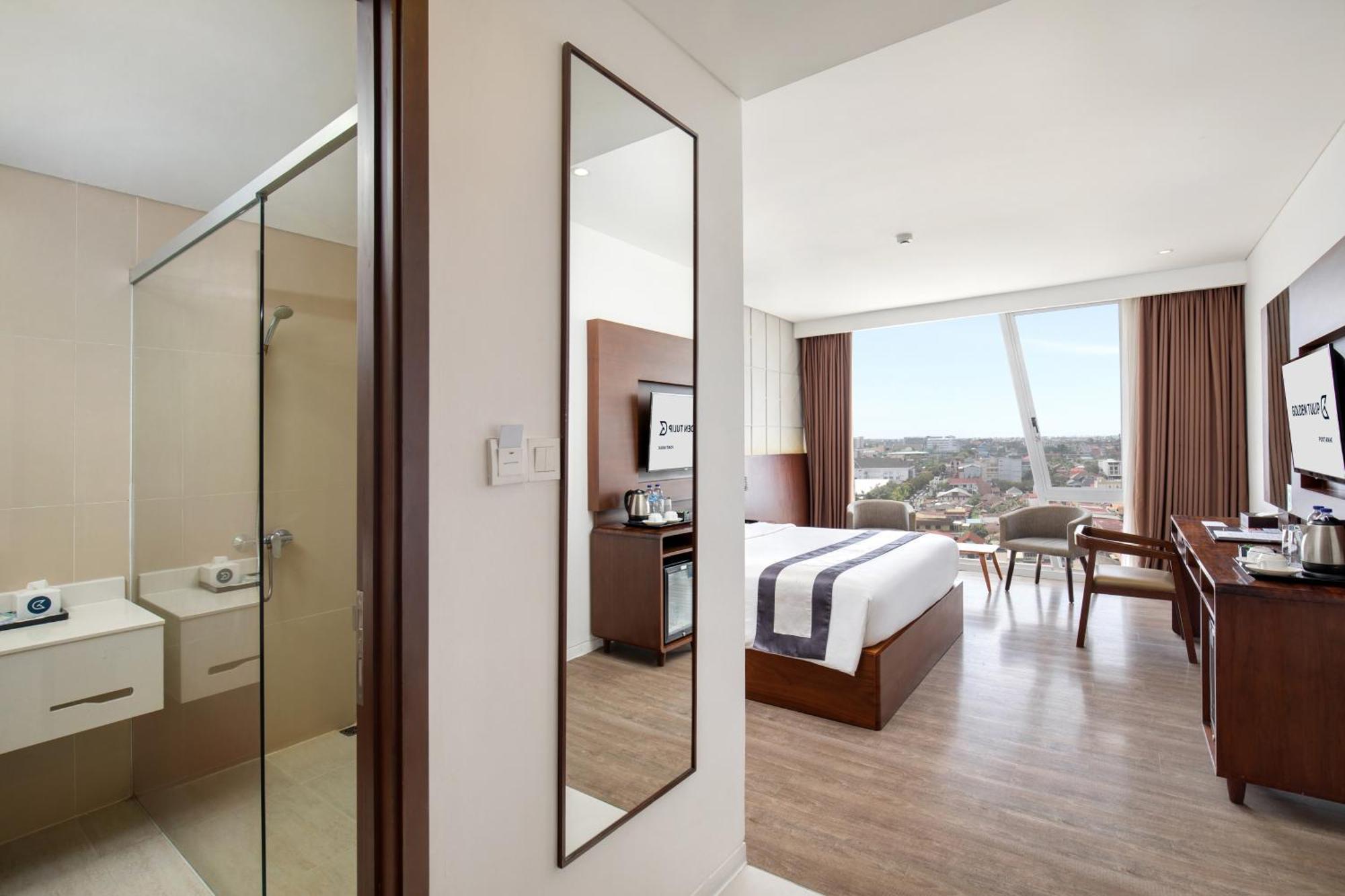 Golden Tulip Pontianak Hotell Eksteriør bilde